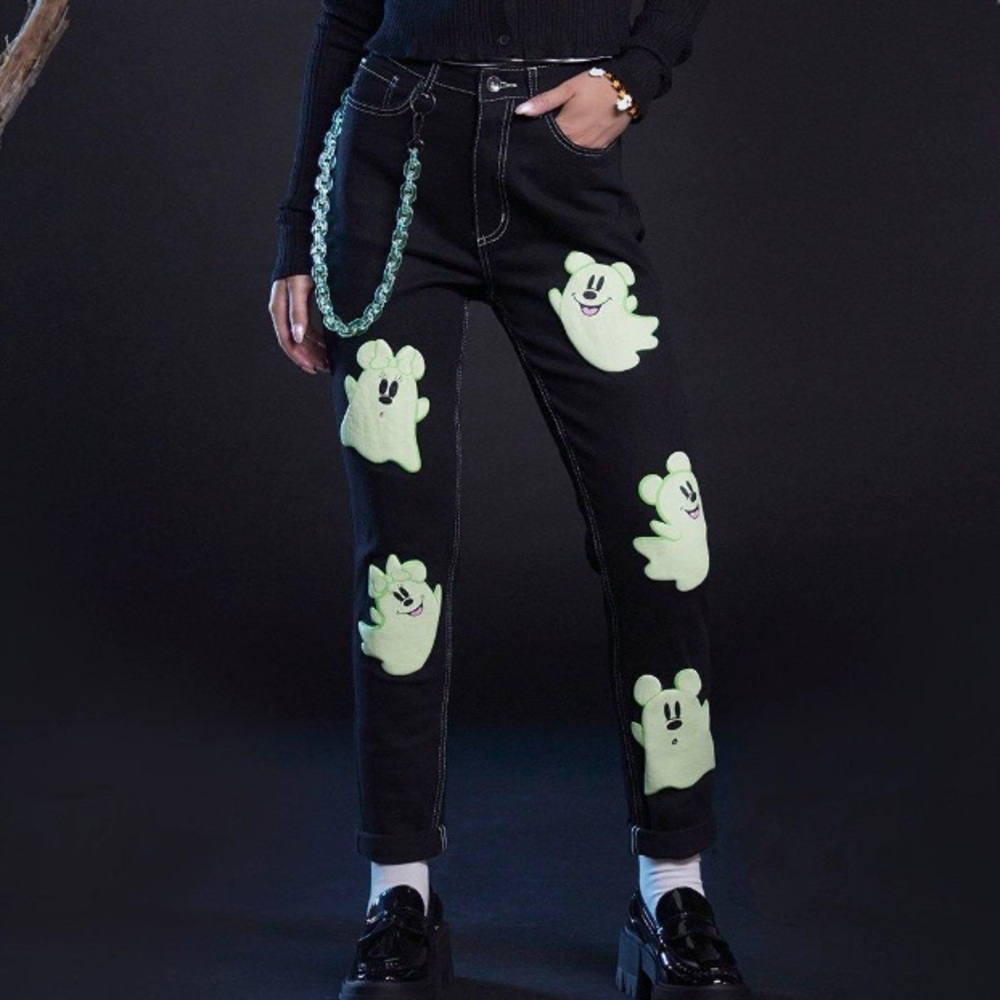 Disney Halloween Ghost Glow-In-The-Dark Mom Jeans Hot Topic Mickey Mouse‎